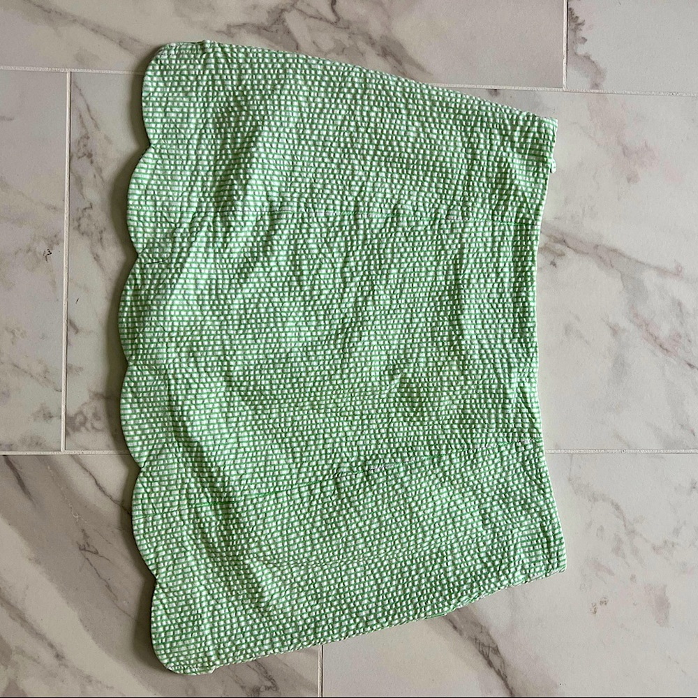 Lilly Pulitzer green and white striped mini skirt size 0